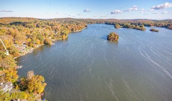 2102 Lakeside Dr, Alloway, NJ 07422