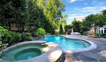 5606 WILSON Ln, Bethesda, MD 20814