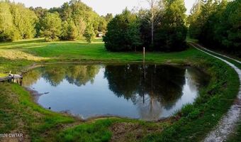 540 Rolling Oak Dr, Big Sandy, TN 38221