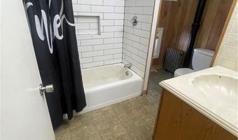 61 Maple Ave, Johnston, RI 02919