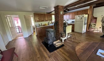 186 Bridgton Rd, Sebago, ME 04029