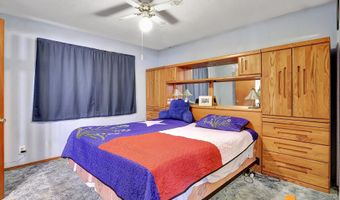 19411 Klondike St, Chugiak, AK 99567
