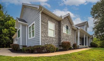 1 Pinewood Way, Athens, OH 45701