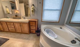 11727 Haven Ests, Adkins, TX 78101