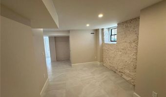 36 Bull St, Newport, RI 02840