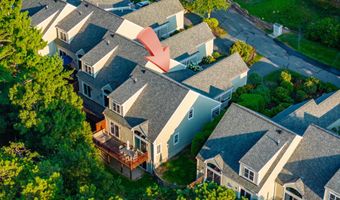 5 Sea Knoll Ct, Bourne, MA 02532