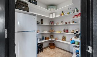 35369 S Pinnacle Pl, Black Canyon City, AZ 85324