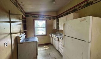 4 Campbell St, Augusta, ME 04330