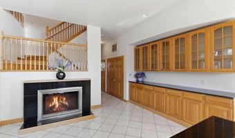 159 Harbor Inn Rd, Bayville, NJ 08721