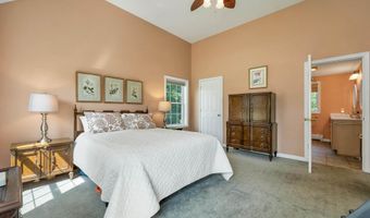 54 Liberty Ln, Barrington, NH 03825