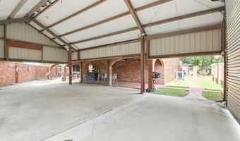 302 SCHLIEF Dr, Belle Chasse, LA 70037