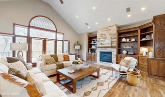 2734 NE 96th Pl, Ankeny, IA 50021