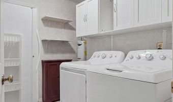 127 Warrington Rd, Albany, GA 31721