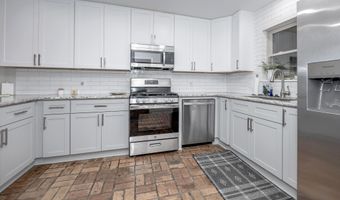 334 Carter Rd, Biloxi, MS 39531