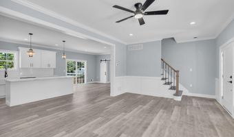 443 Western Blvd, Bayville, NJ 08721
