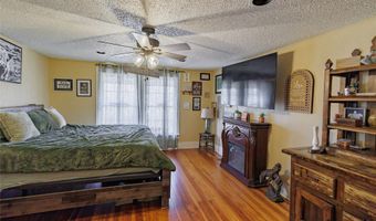 403 W Franklin St, Alvord, TX 76225
