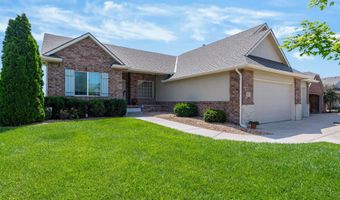 812 N Fairoaks Pl, Andover, KS 67002