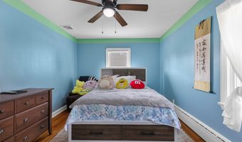 24 N Coe Ln, Ansonia, CT 06401
