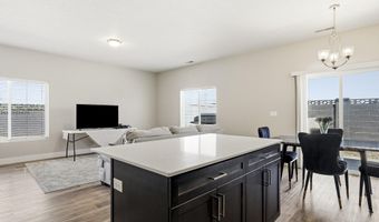 1510 W Topaz Dr #E, Cedar City, UT 84720