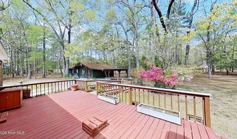 512 Raymond Dr, Arapahoe, NC 28510