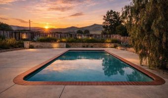 8851 Hierba Rd, Agua Dulce, CA 91390