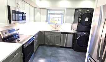 127 HAMPSTEAD Dr 127, Ambler, PA 19002