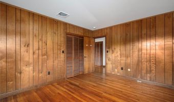 141 Peckham Rd, Little Compton, RI 02837