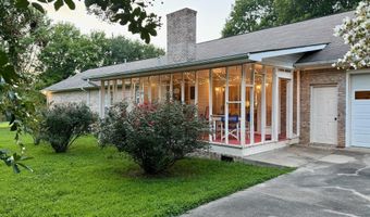 920 Wolf Creek Rd, Albertville, AL 35951
