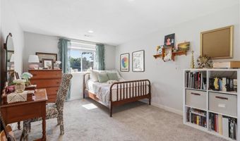 13901 Leavenworth Rd, Basehor, KS 66007