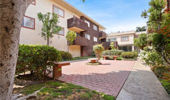 5414 Newcastle Ave 66, Encino, CA 91316