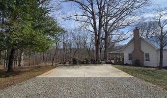 812 Bessie Ln, Ball Ground, GA 30107