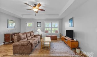 17 Laurel Rd, Arden, NC 28704