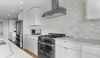 7292 Berry Hill Dr, Rancho Palos Verdes, CA 90275