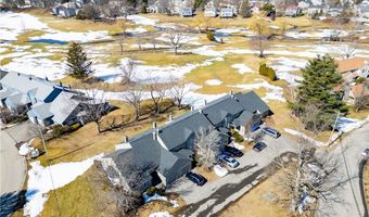 62 Nipmuc Trl C, North Providence, RI 02904