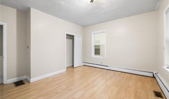 423 Pine St, Central Falls, RI 02863