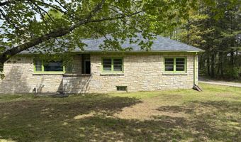 7892 OLD 101 Rd, Armstrong Creek, WI 54103