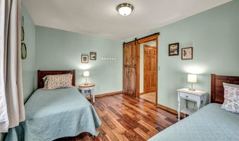 773 Devonwood Dr, Cheshire, CT 06410