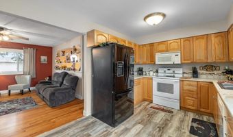 603 SUN VALLEY Dr, Cheyenne, WY 82007