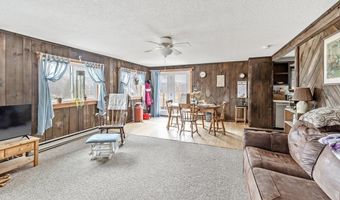 95 Center Bay Rd, Alburgh, VT 05440