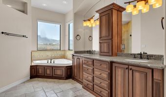 6258 FRANKLIN MOOR Dr, El Paso, TX 79912