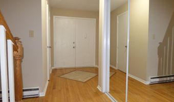 35 Mountain Laurel Ct 35, Cromwell, CT 06416