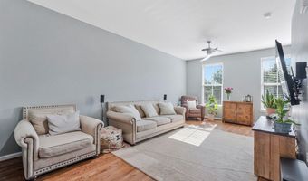 24977 COATS Sq, Aldie, VA 20105