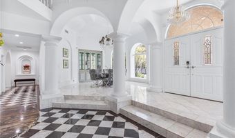 32 Princeville Ln, Las Vegas, NV 89113