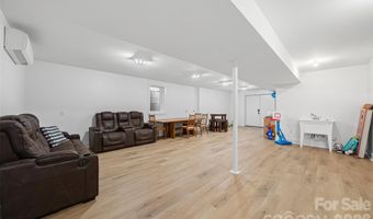 159 Wellington St, Asheville, NC 28806