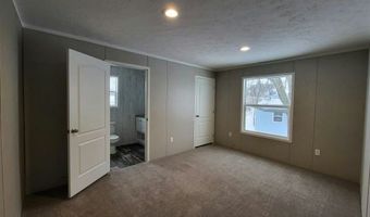 1376 East Dr 95, Alden, NY 14004