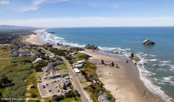1695 BEACH LOOP Dr, Bandon, OR 97411