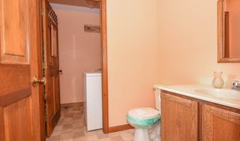 179 County Rd, Ashby, MA 01431
