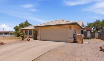 9584 W TINAJAS Dr W, Arizona City, AZ 85123