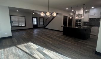3313 SW Lucretia Rd, Bentonville, AR 72713