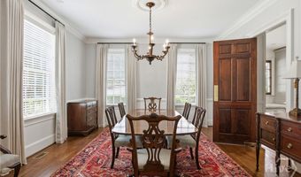 221 Hamilton Rd, Athens, GA 30606